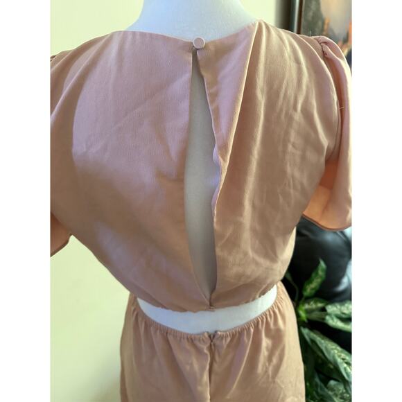 Abercrombie & Fitch Light Pink Cut out Dress - Picture 6 of 7